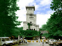 Обзорная башня на горе Ахун.